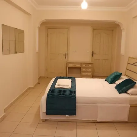 Cheerful 4 Bed With Pool 5 Mints 2 * Oludeniz