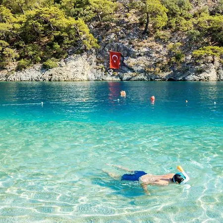Cheerful 4 Bed With Pool 5 Mints 2 * Oludeniz