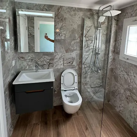 Cheerful 4 Bed With Pool 5 Mints 2 Prázdninový dům Oludeniz