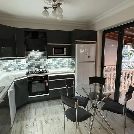 Cheerful 4 Bed With Pool 5 Mints 2 Oludeniz